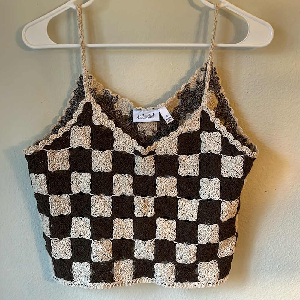 Willow and root Crop Top
